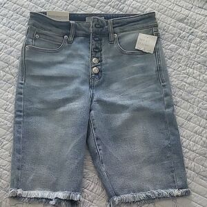 Stylish Blue Denim Shorts